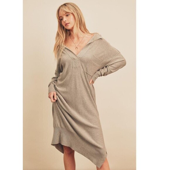 Dress Forum NWT Navy Knitted Polo Dress With Collared Neckline Wool Blend Midi S - Picture 1 of 9